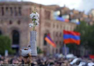 Sukces rewolucji. Paszynian premierem Armenii The success of the revolution in Armenia. Pashinyan elected prime minister