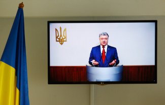 Poroshenko stands alone. Ukraine politics in a pre-election year