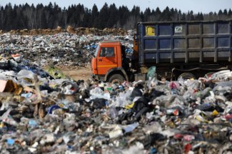 A stinking business. Environmental issues, protests and big money in the waste business in Russia