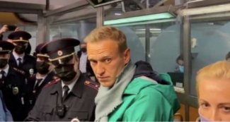 Navalny during detention (screen shot from video taken by the oppositionist's spokesperson)