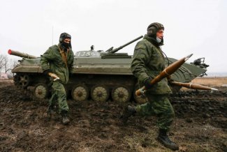 The Donbas crisis: between bluff and war